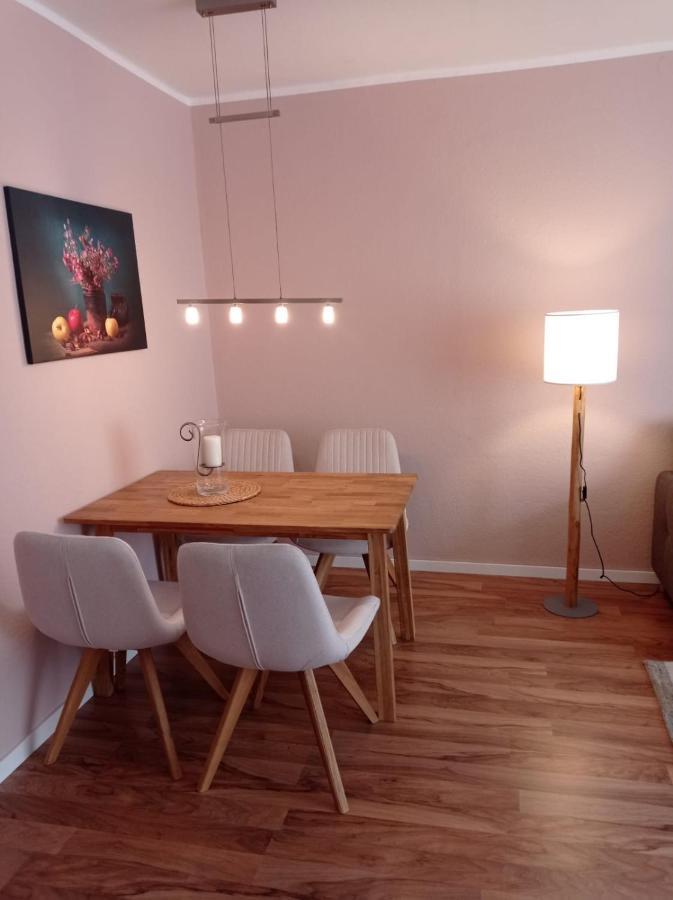Ferienwohnung Greifenbach, Gartennutzung, Haustiere Willkommen Geyer Zewnętrze zdjęcie