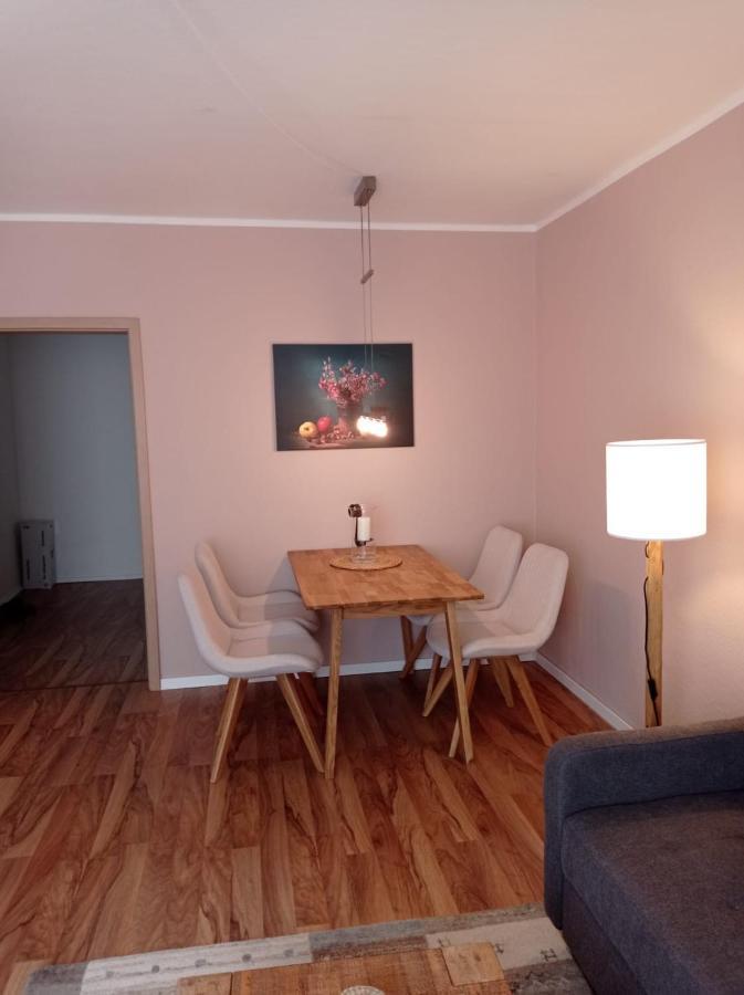 Ferienwohnung Greifenbach, Gartennutzung, Haustiere Willkommen Geyer Zewnętrze zdjęcie