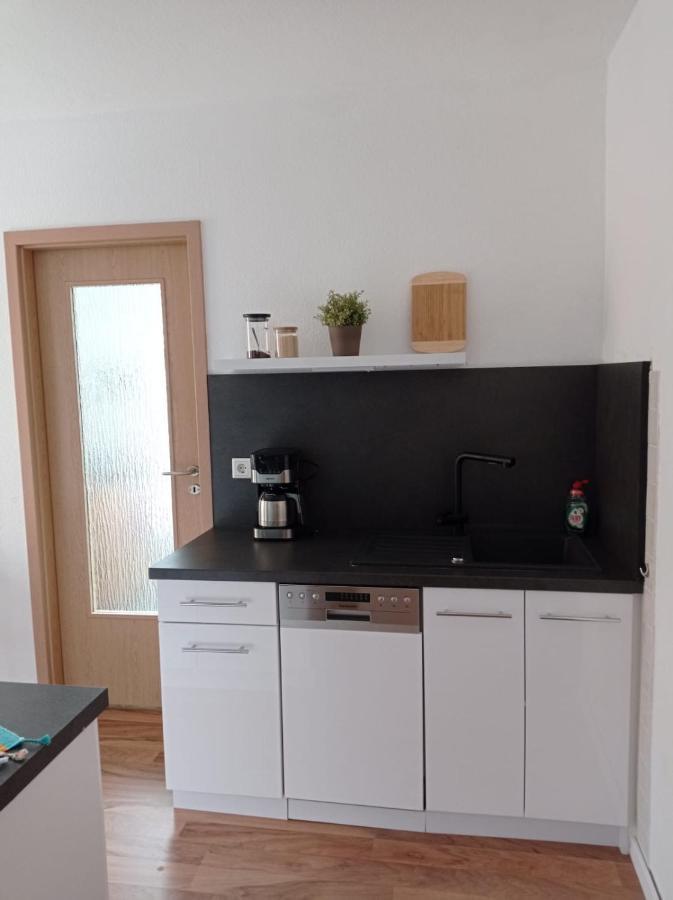 Ferienwohnung Greifenbach, Gartennutzung, Haustiere Willkommen Geyer Zewnętrze zdjęcie